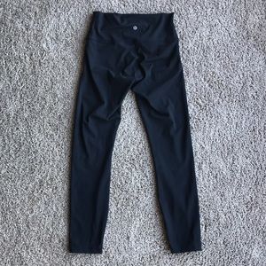 Black Lululemon Wunder Unders